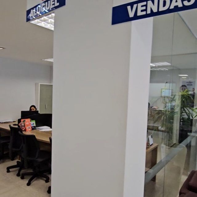 Fim de Ano agitado por aqui. Nossa equipe está trabalhando à todo vapor para encerrarmos 2025 com chave de ouro! 🔑✨️
