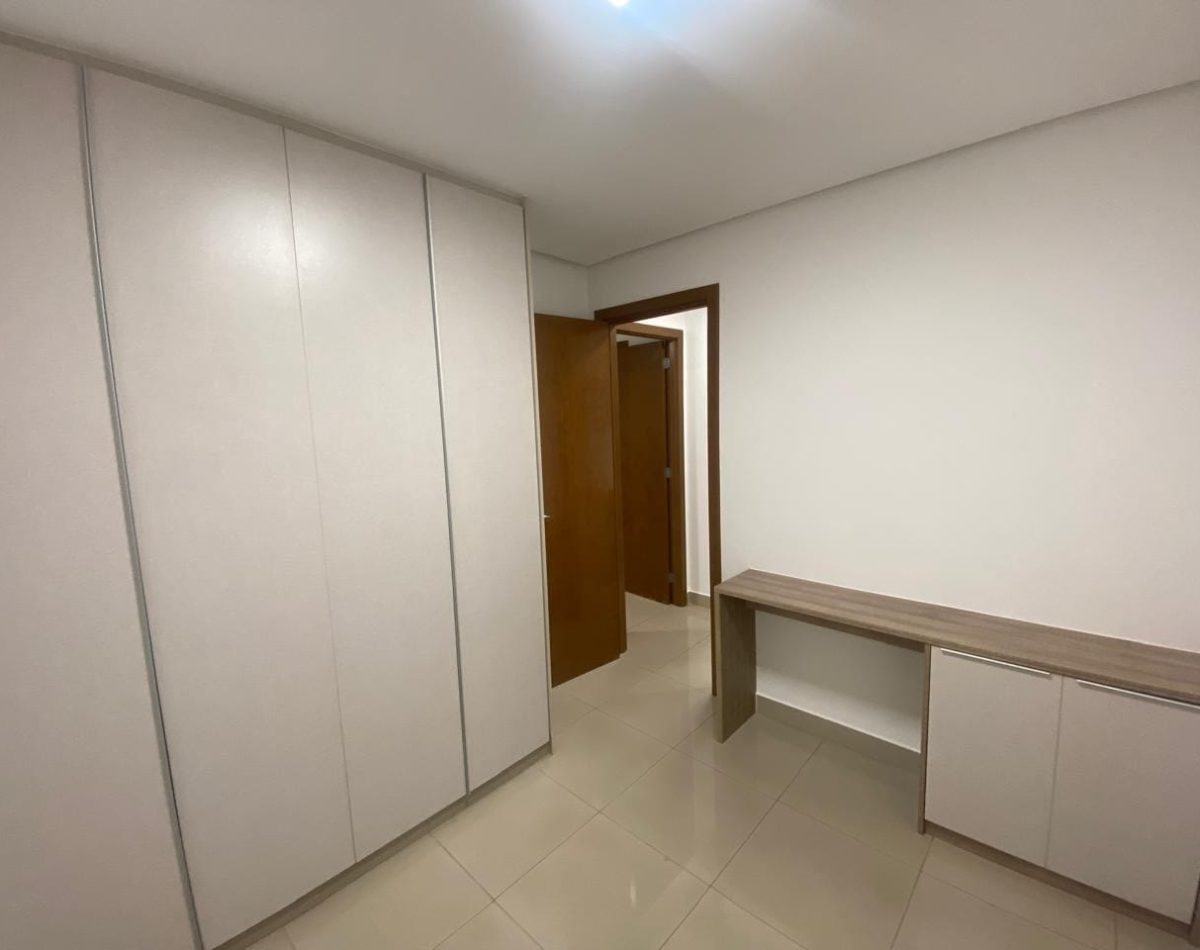 071738175103304