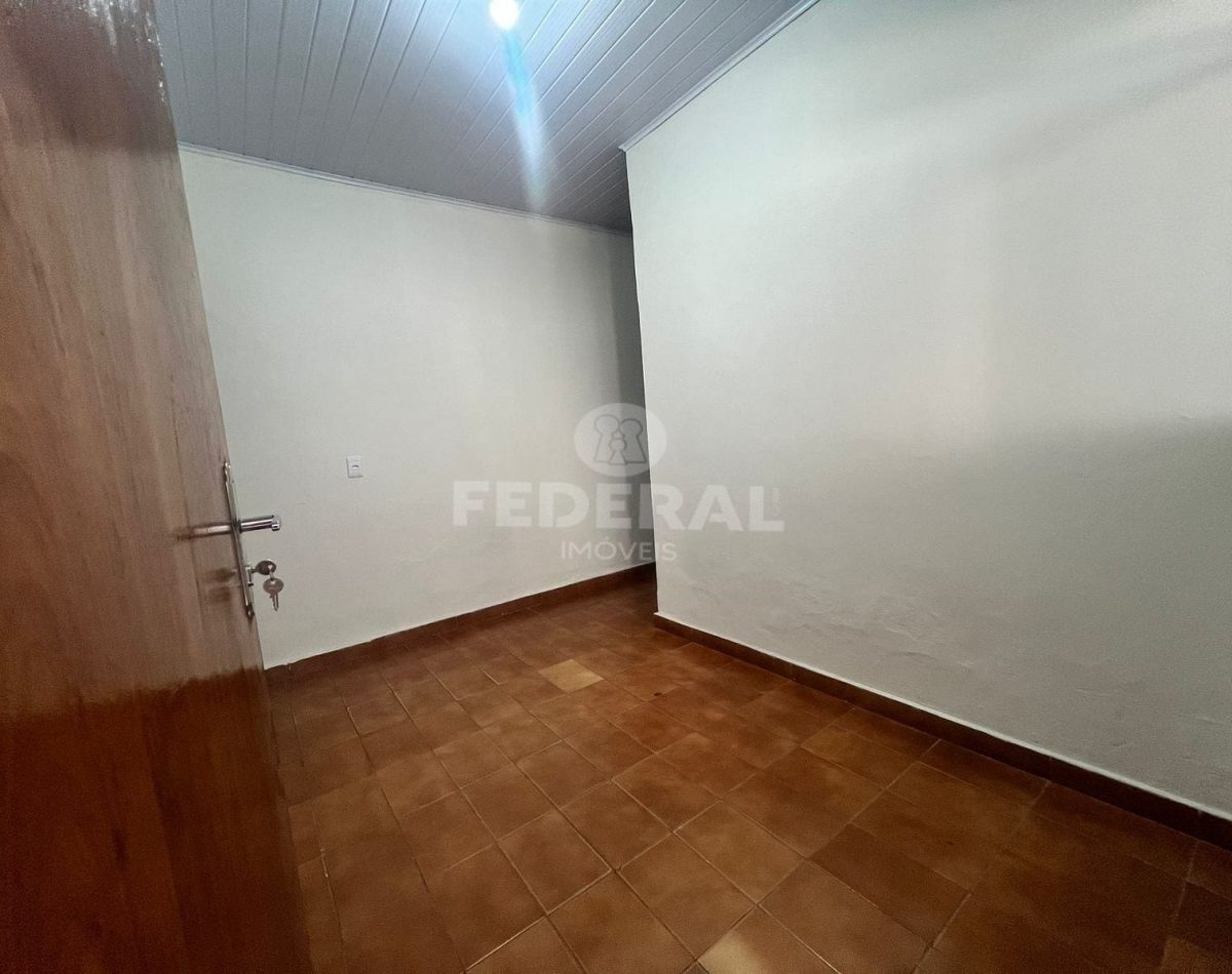 081776449790644-1