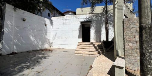 11756299547810