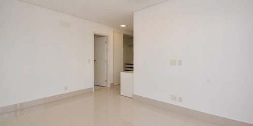 12-11736271589933