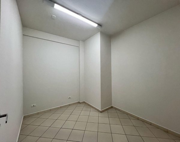 41748881422825