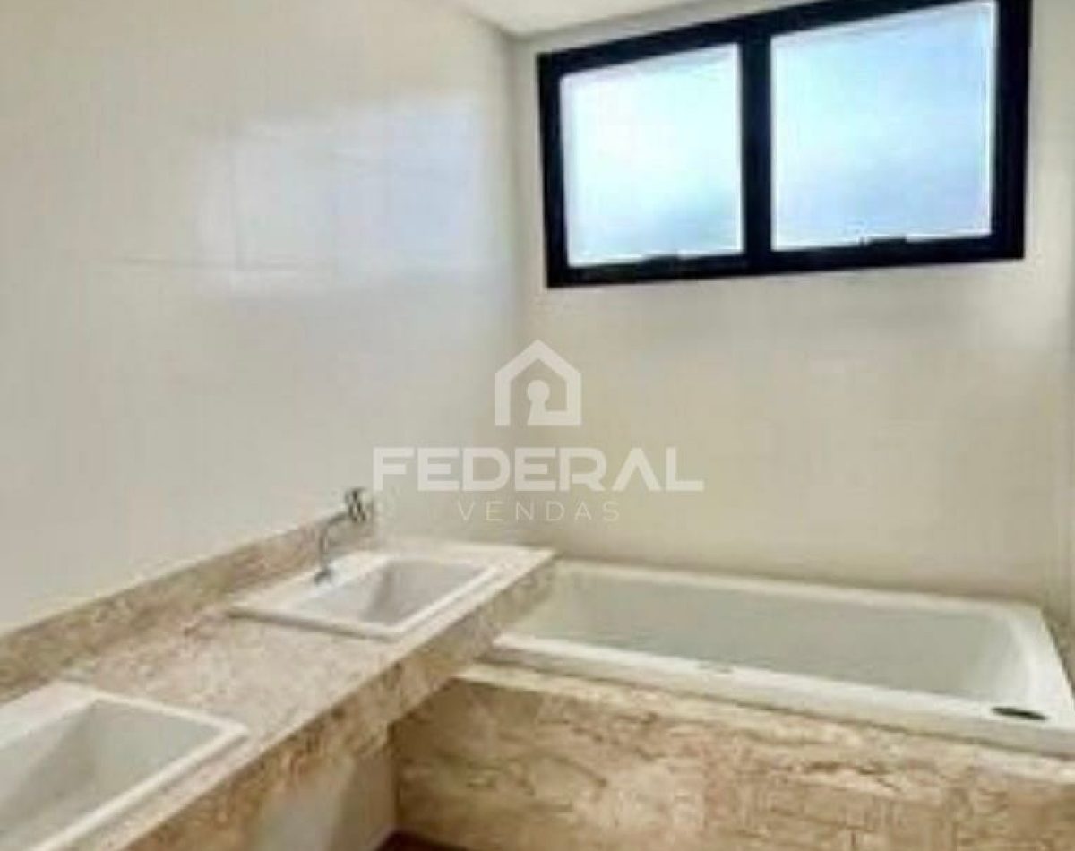 7b8327d5-843c-4641-a29b-0e8c3db1e6571754918084791-5