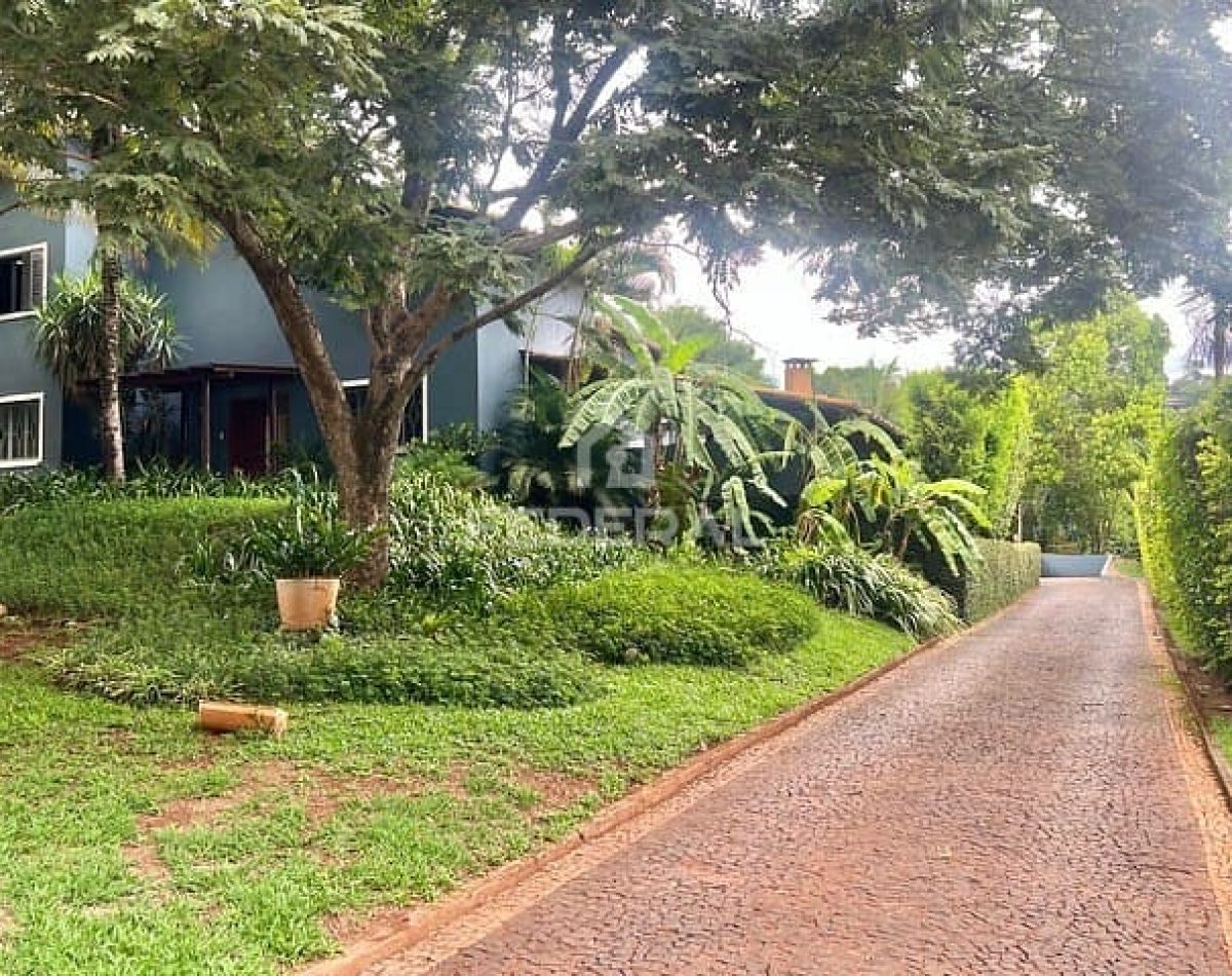 b5738217-7514-40b7-bbd5-0f6adabc9ea41764187894883-1