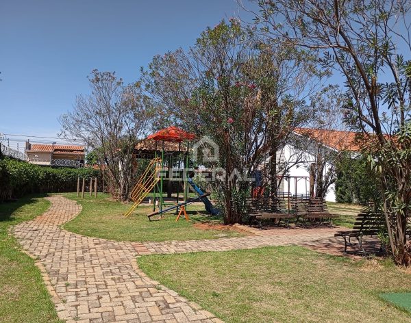 f32a10e4-ee9c-4615-ab37-ff4ef40a7971-2