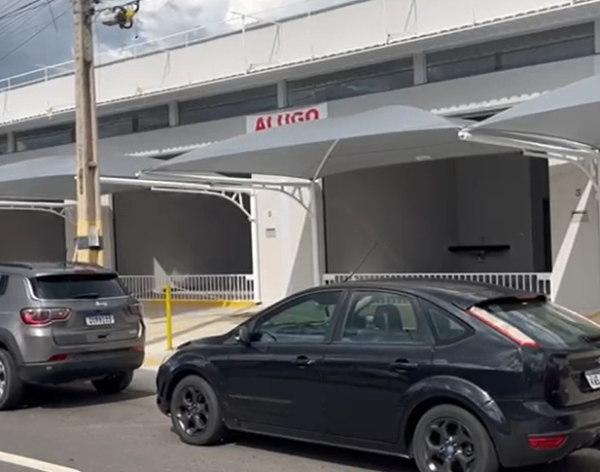 fachada21732796182780