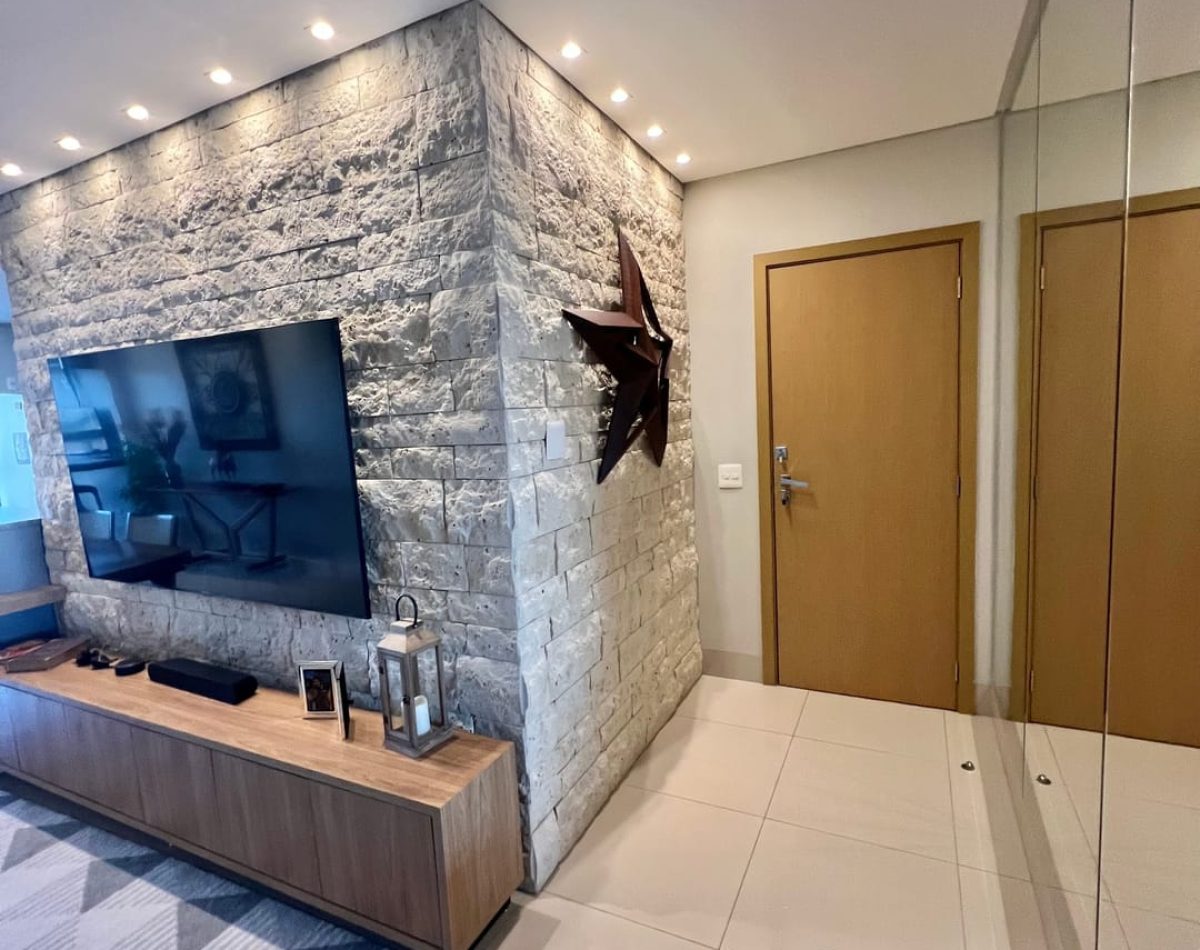 img_03581740601405423