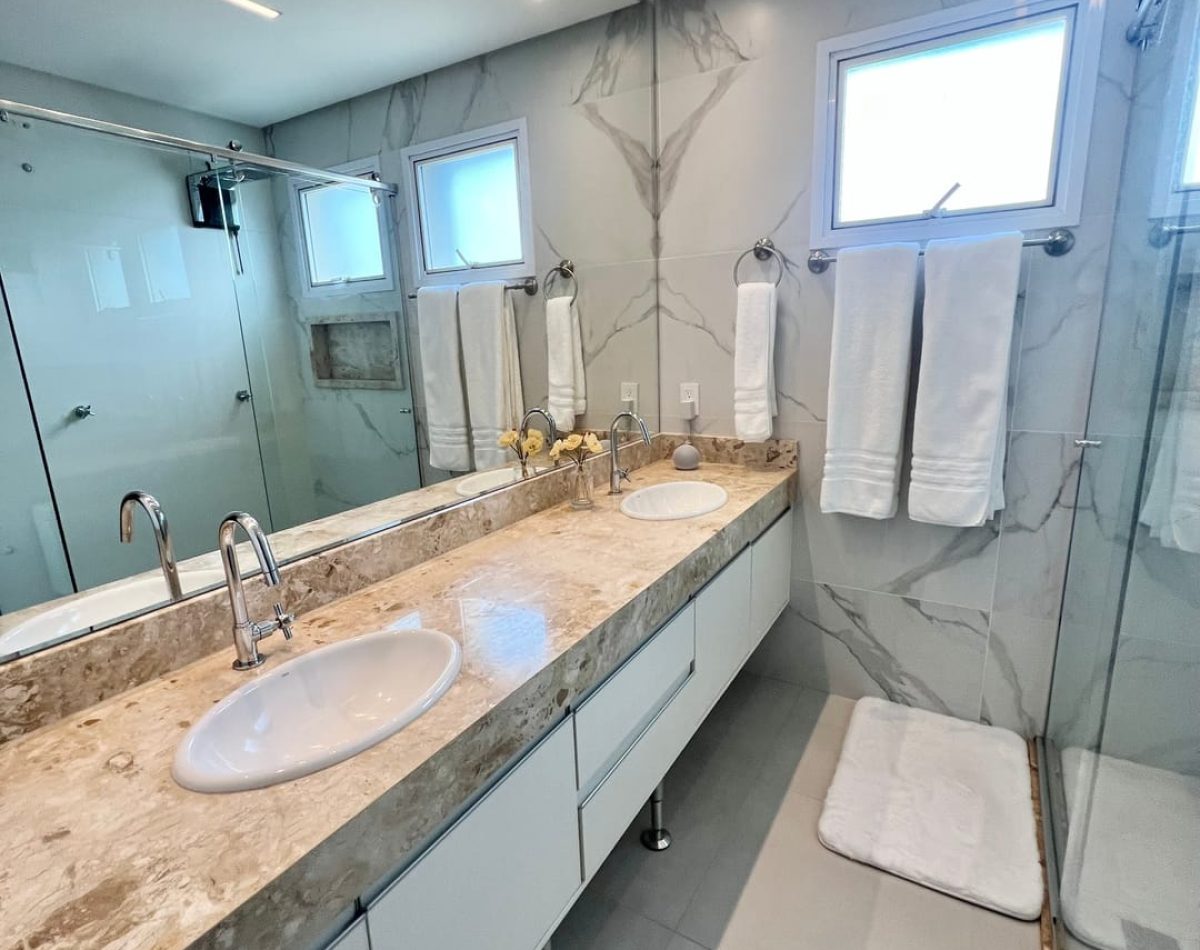 img_03781740601405652