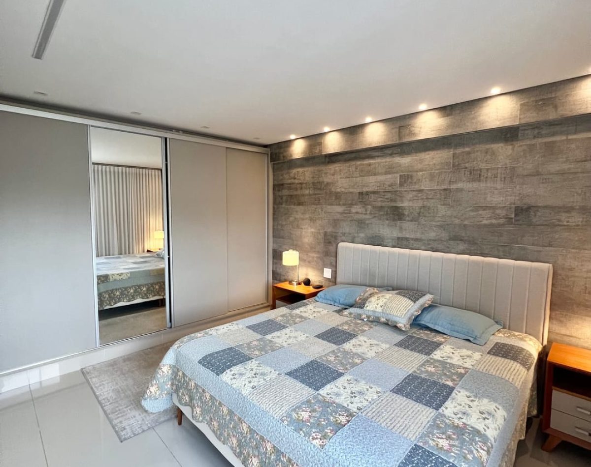 img_03811740601405694