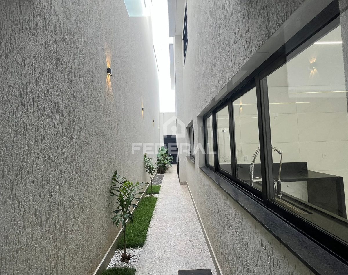 img_1437-jpeg1743794683324-4