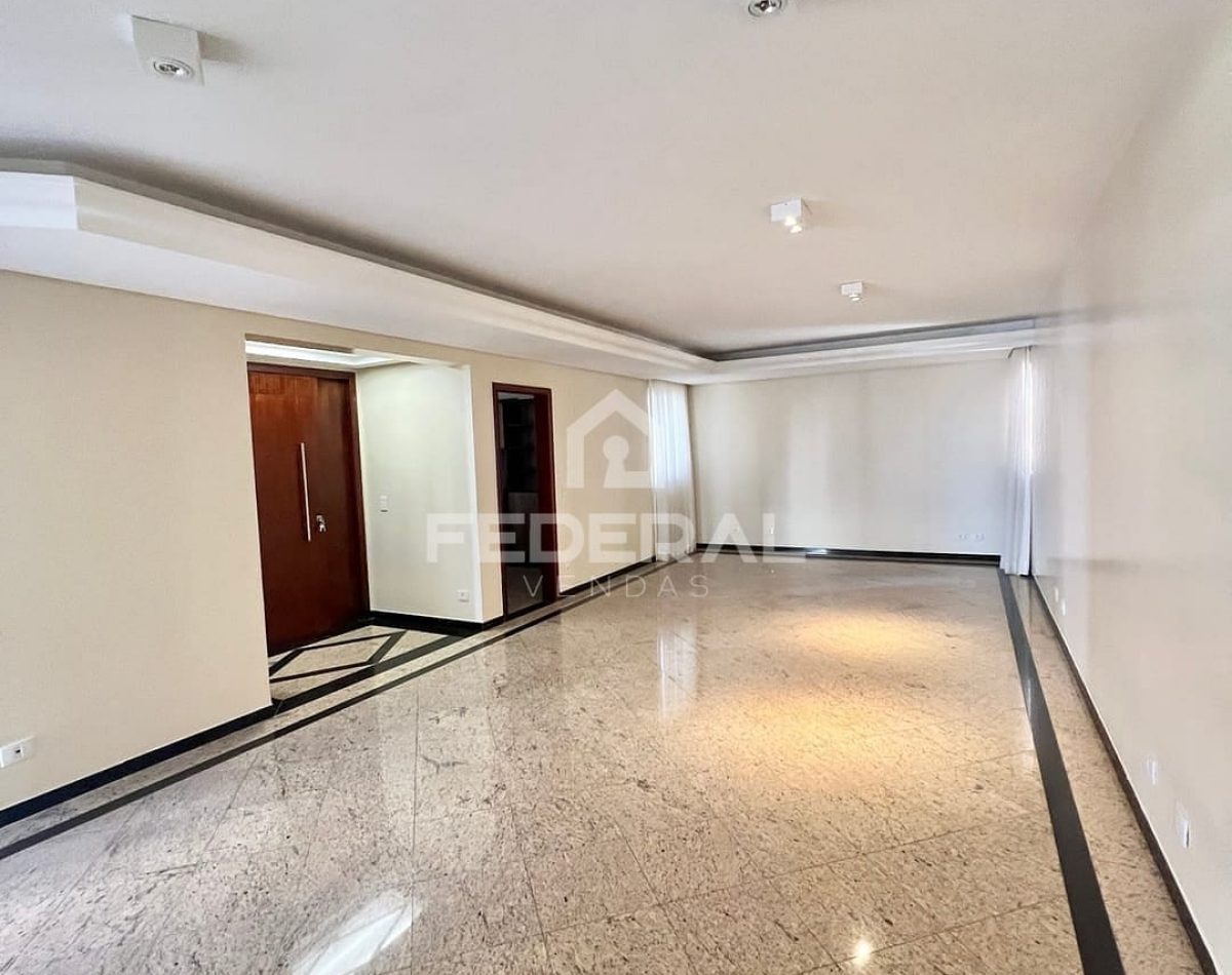 img_17701749149940197-5