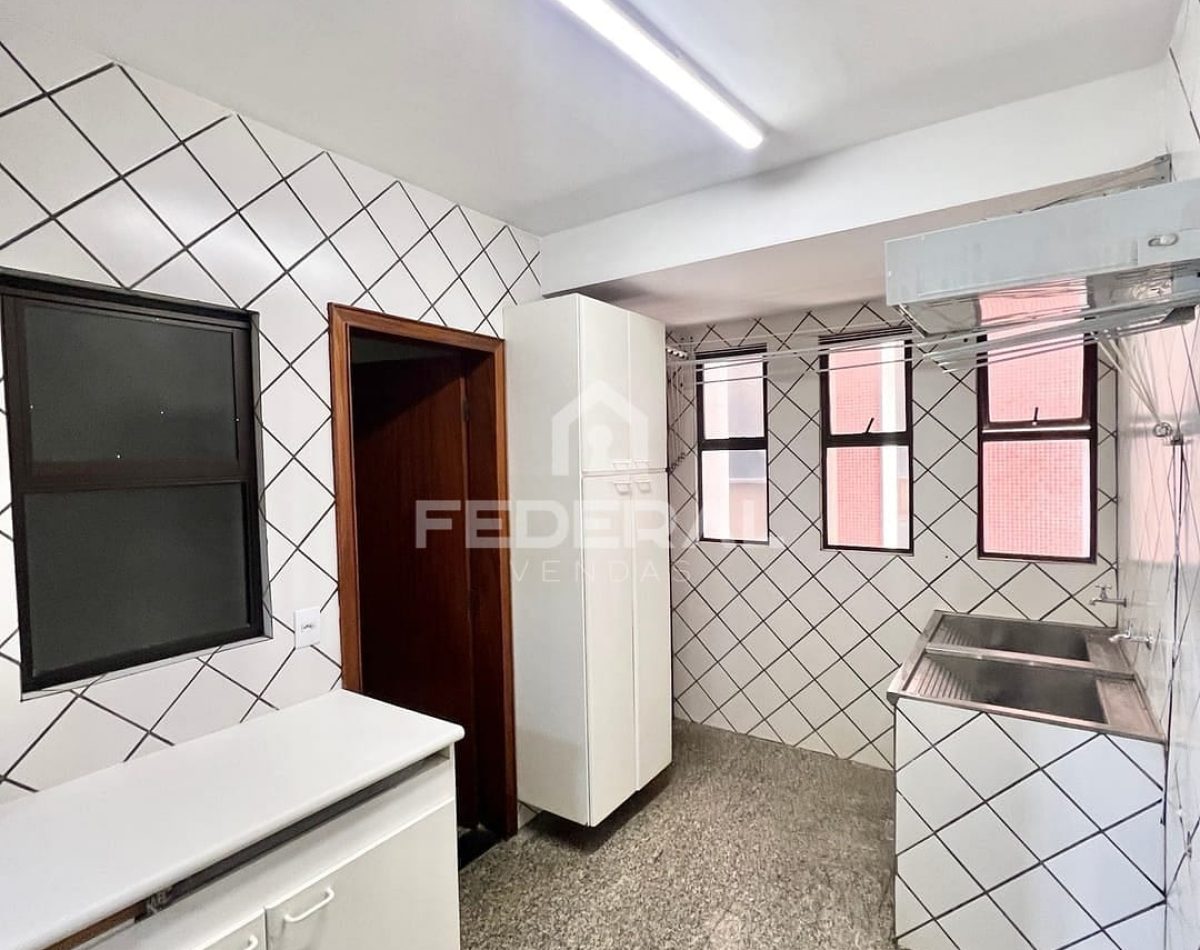 img_17931749149982361-5