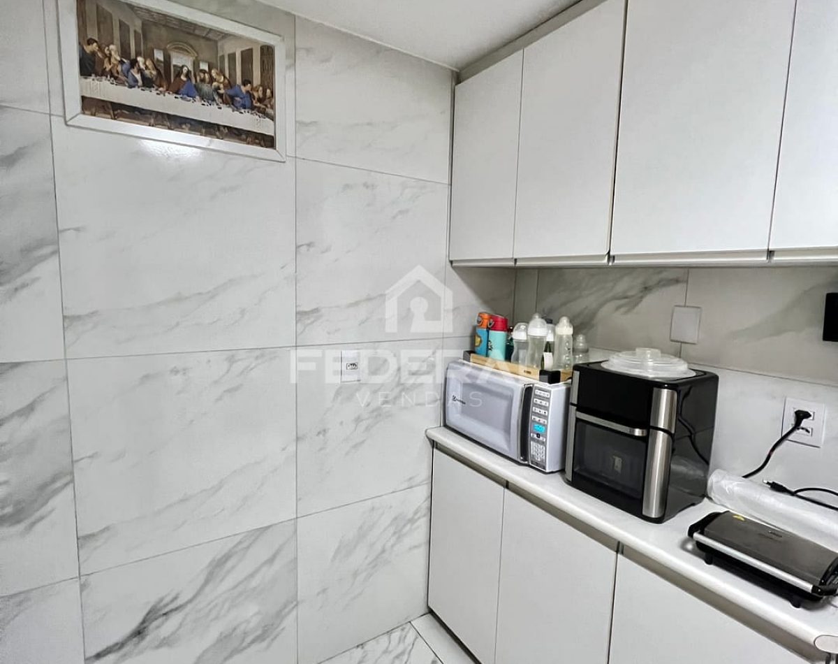 img_35371759782165180-3