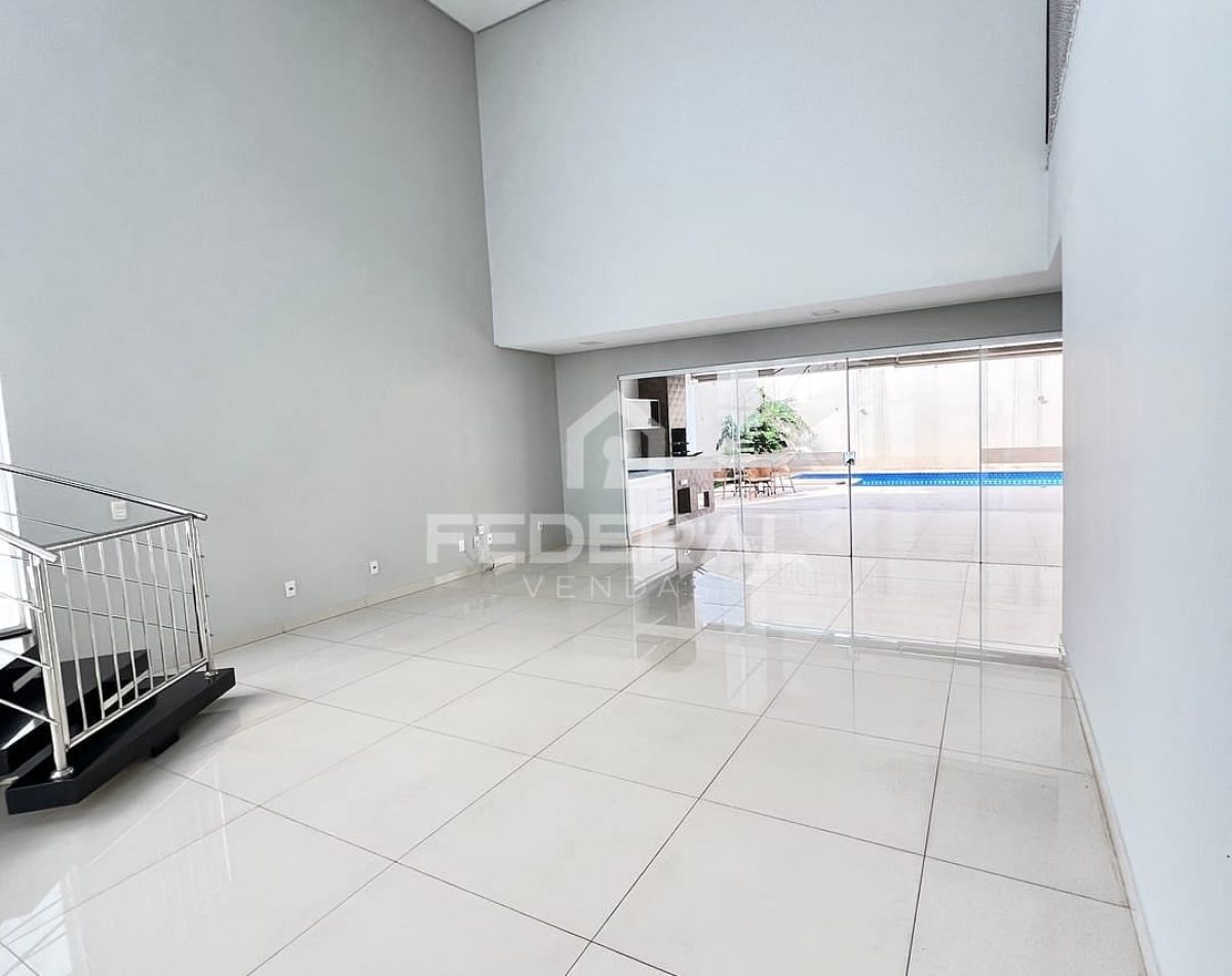 img_37601764163085189-2