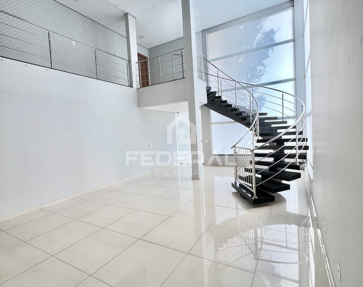 img_37621764163085199-2