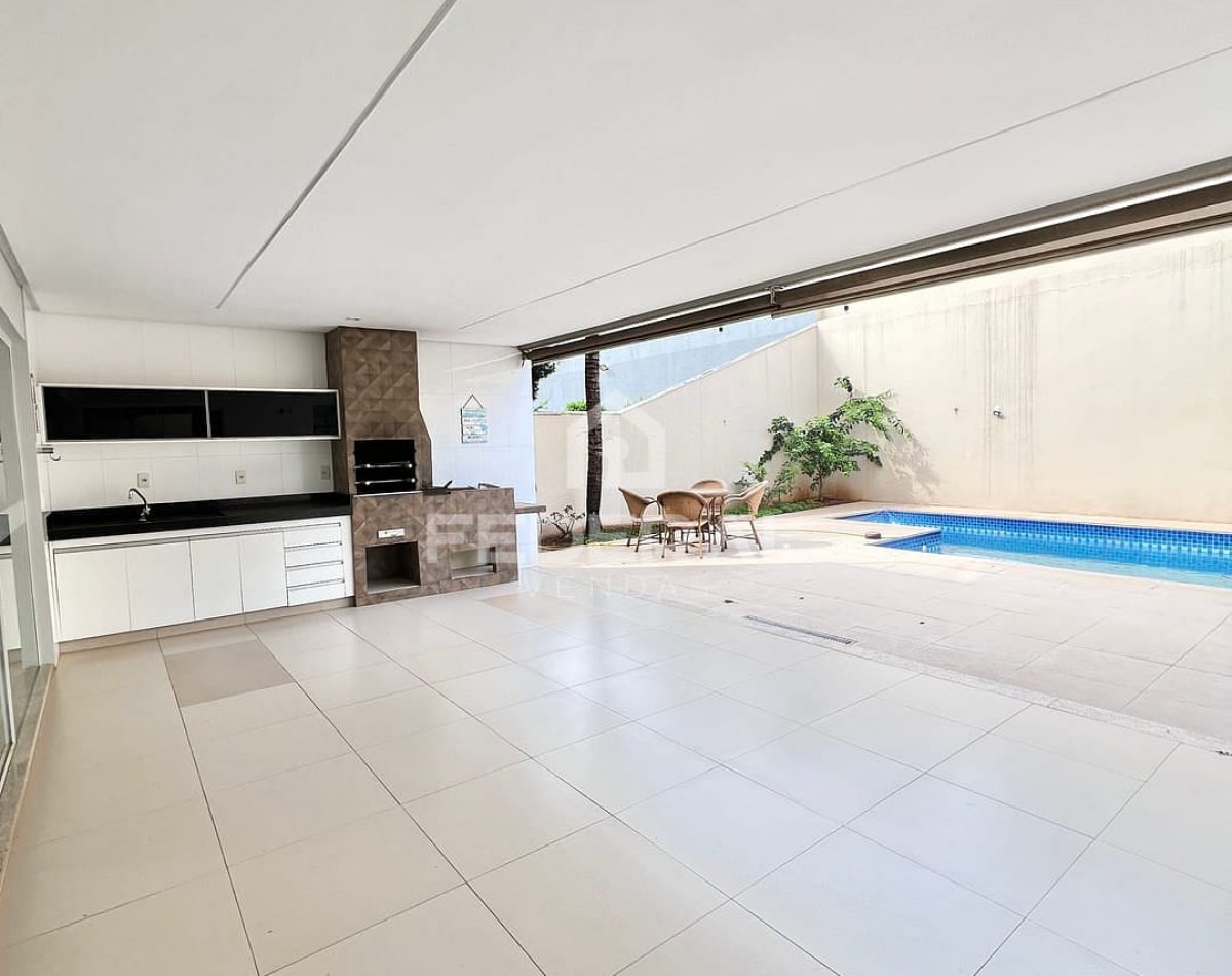 img_37631764163015520-2