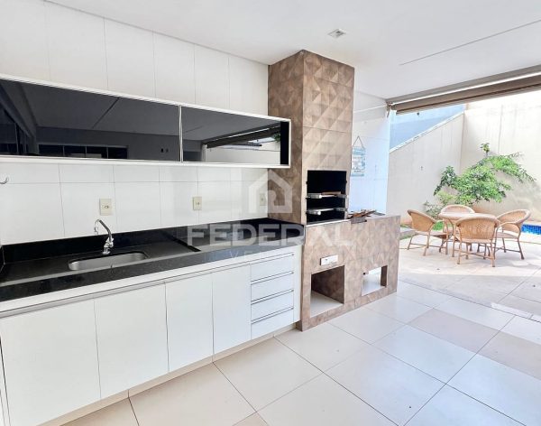 img_37641764163015519-2