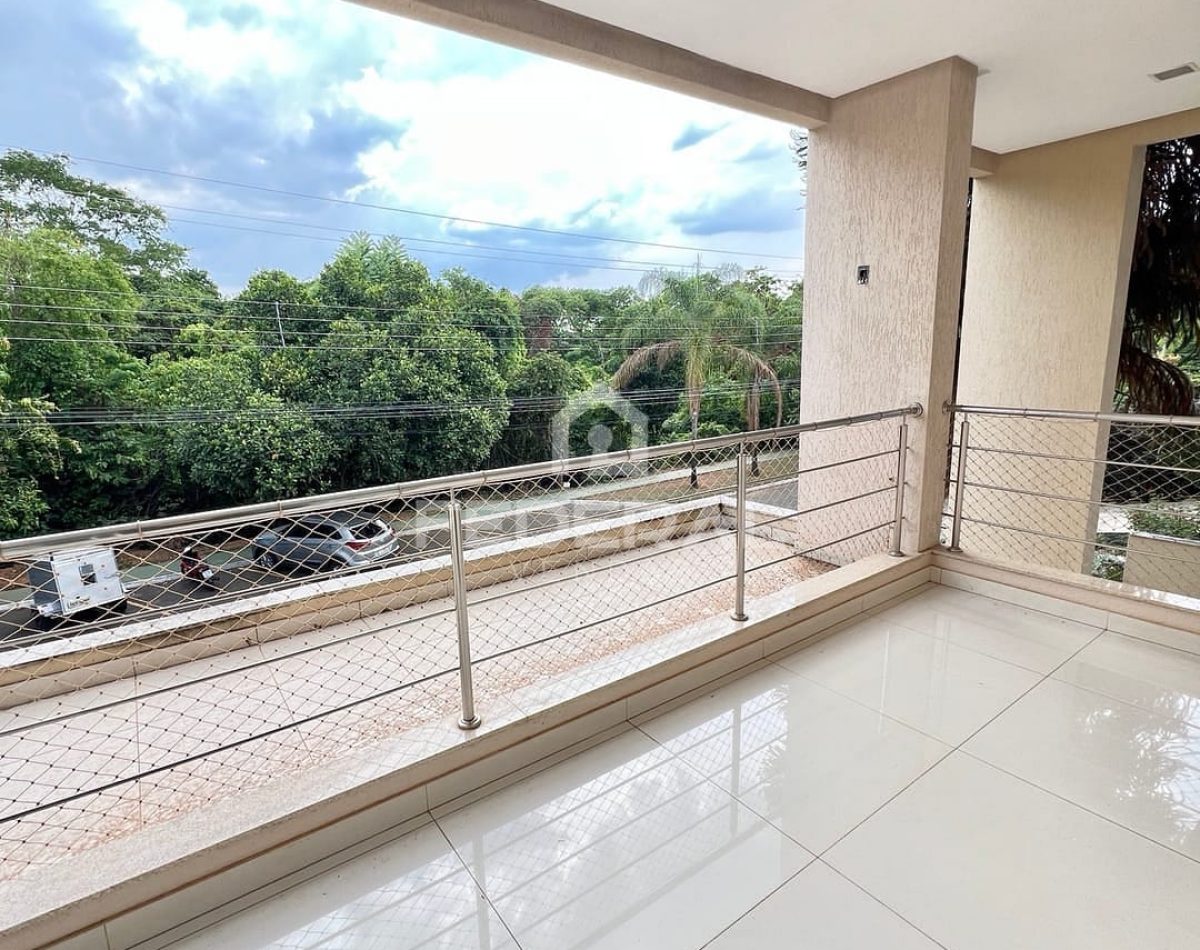 img_37771764163121572-1