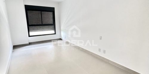 img_52711768940504130