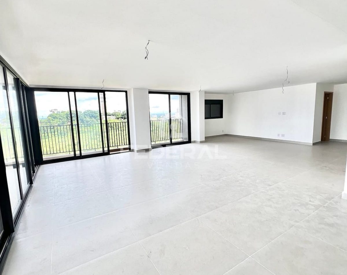 img_52761768940504350