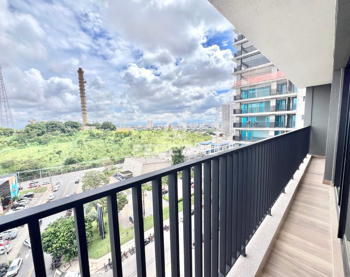 img_52821768940504120