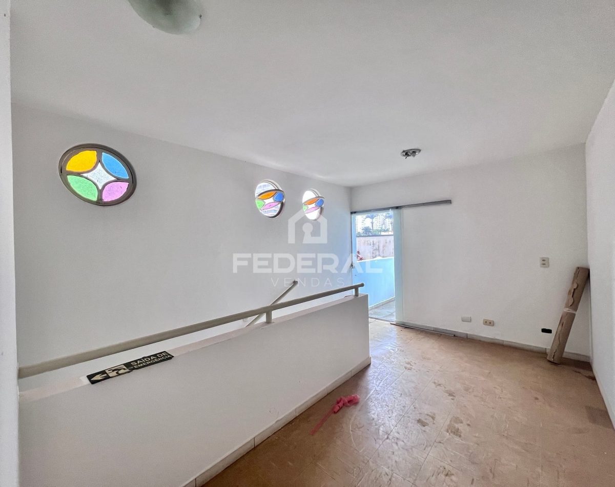 img_65881772741150011-2