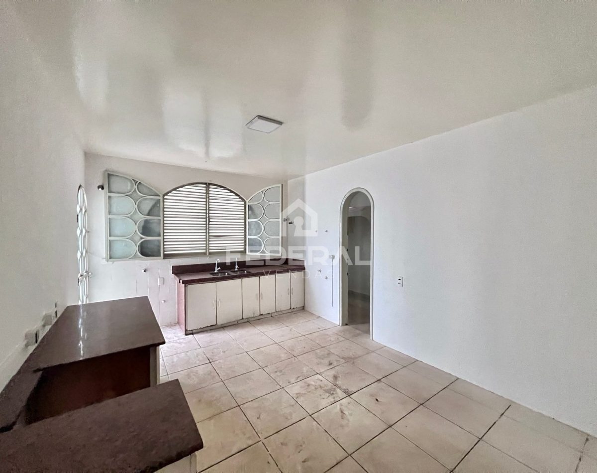 img_65921772741150252-2