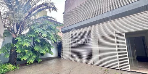 img_66051772648645905-1