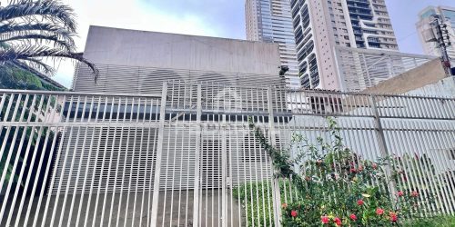 img_66071772648646128