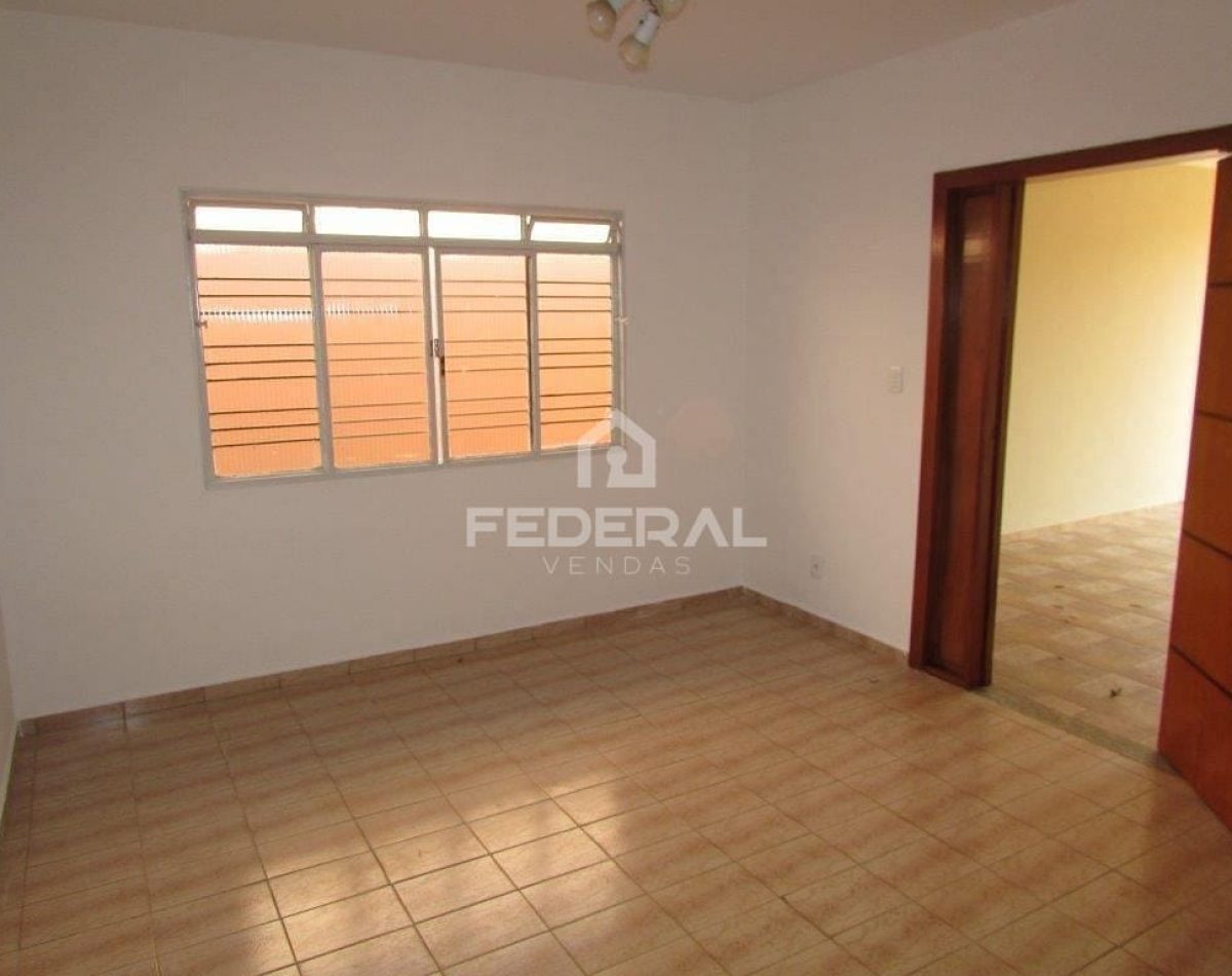 img_7744-jpg1738172999567-4