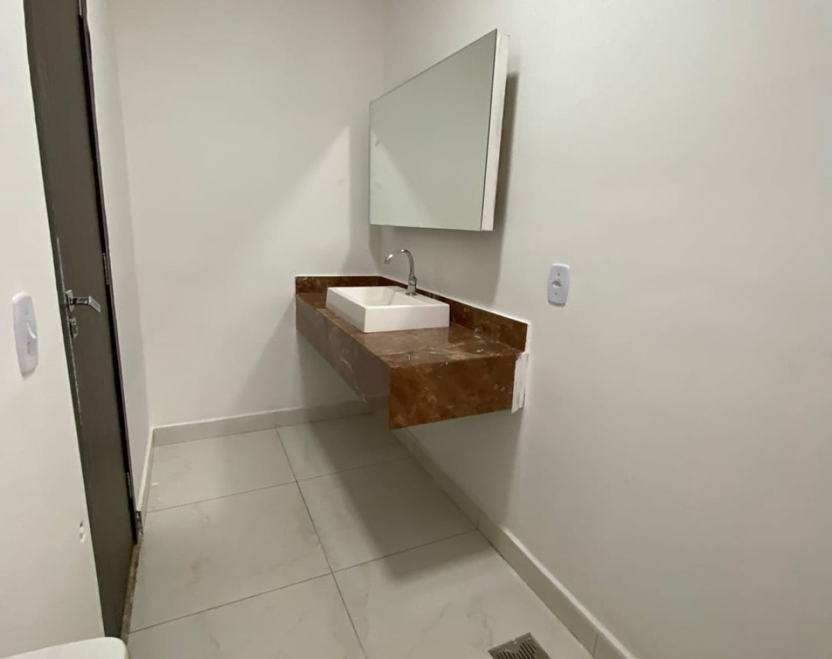 img_82191734122930964