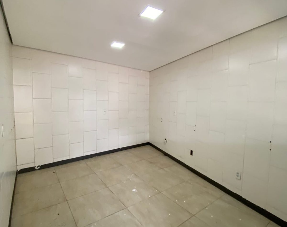 img_82301734122931012