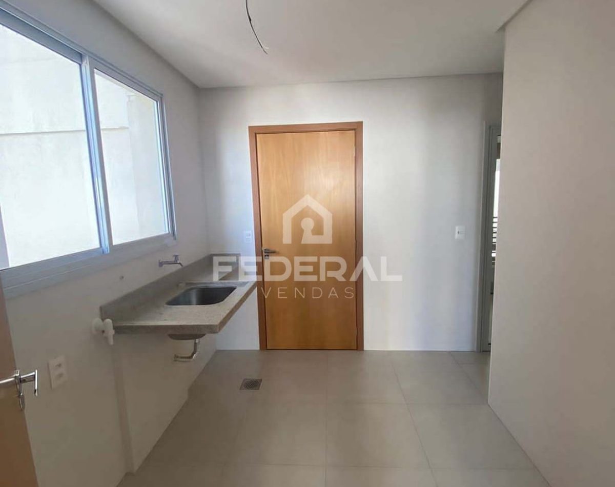 whatsapp-image-2024-12-19-at-16-21-091734636408103-2