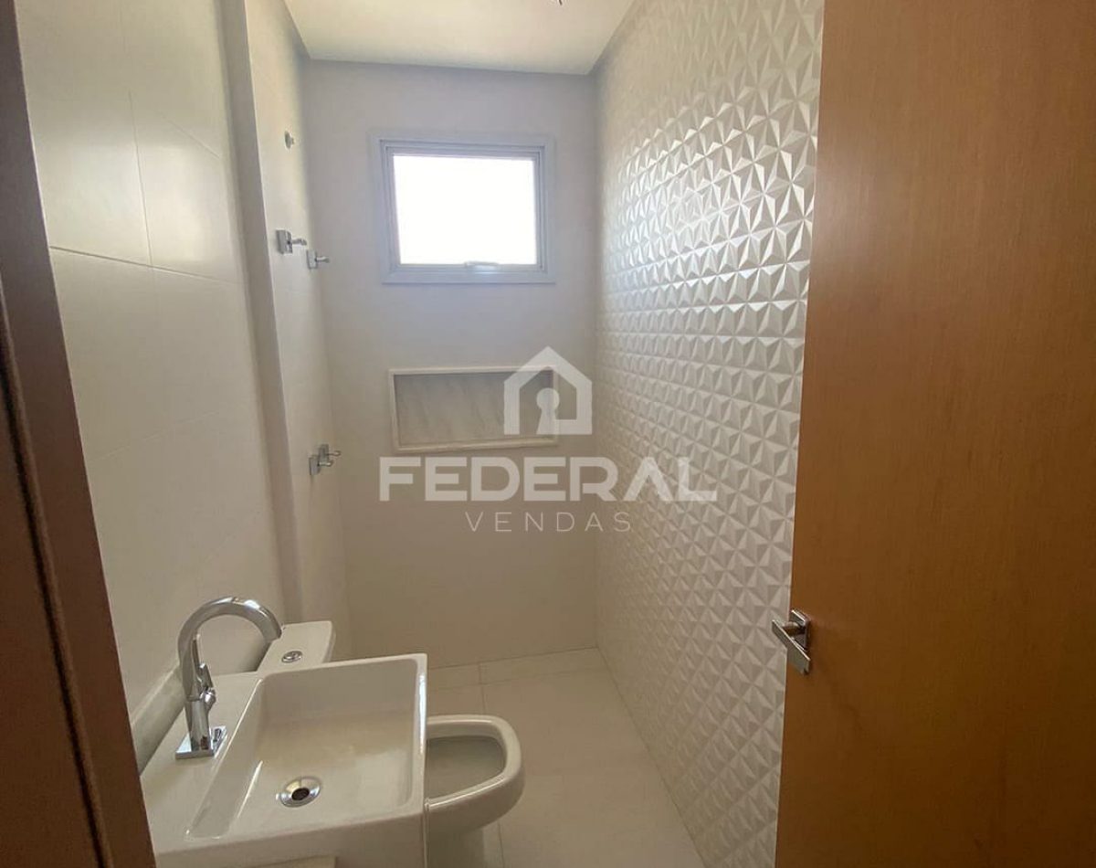 whatsapp-image-2024-12-19-at-16-21-111734636408066-2