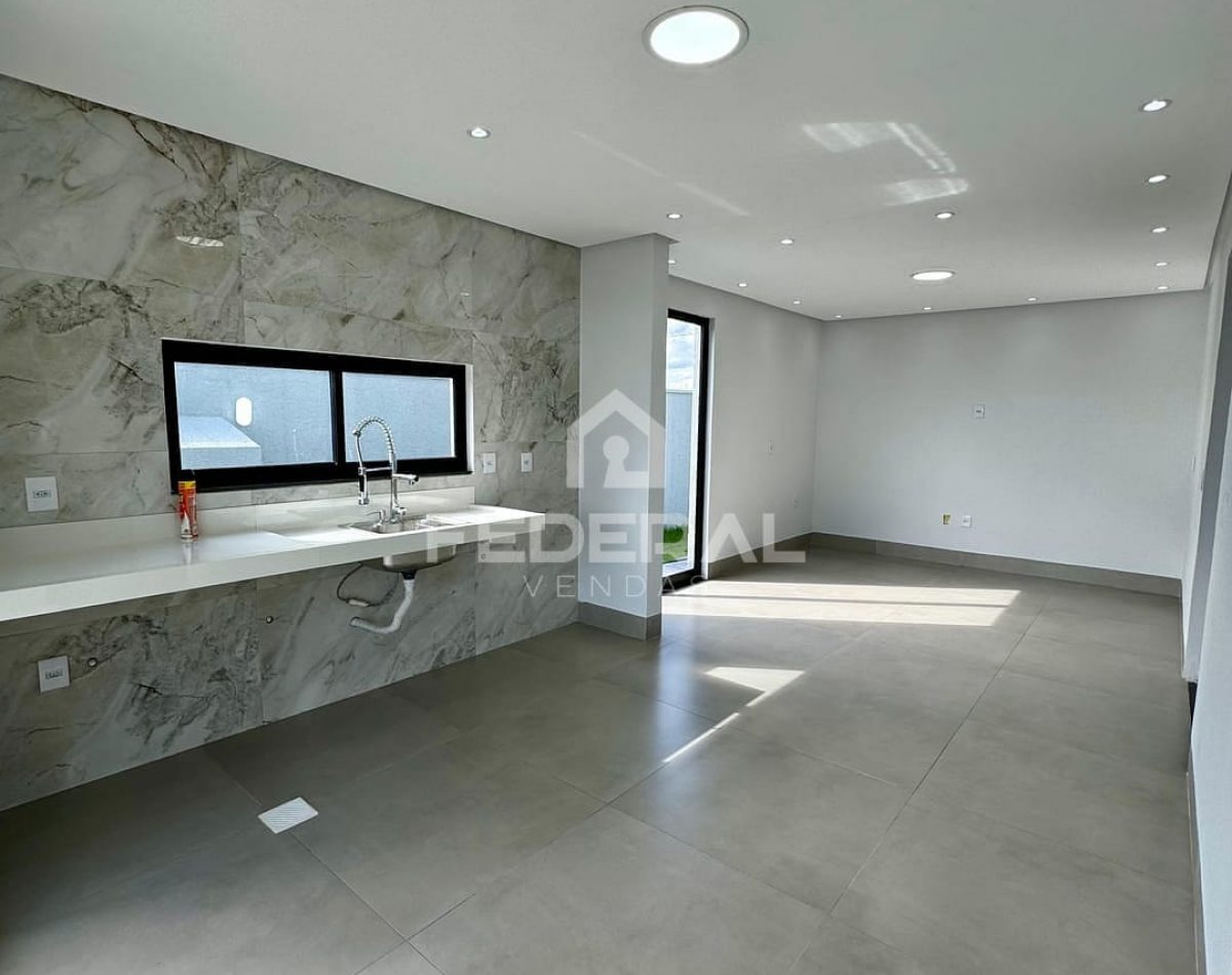 whatsapp-image-2025-03-10-at-18-35-52-31742299768223-3