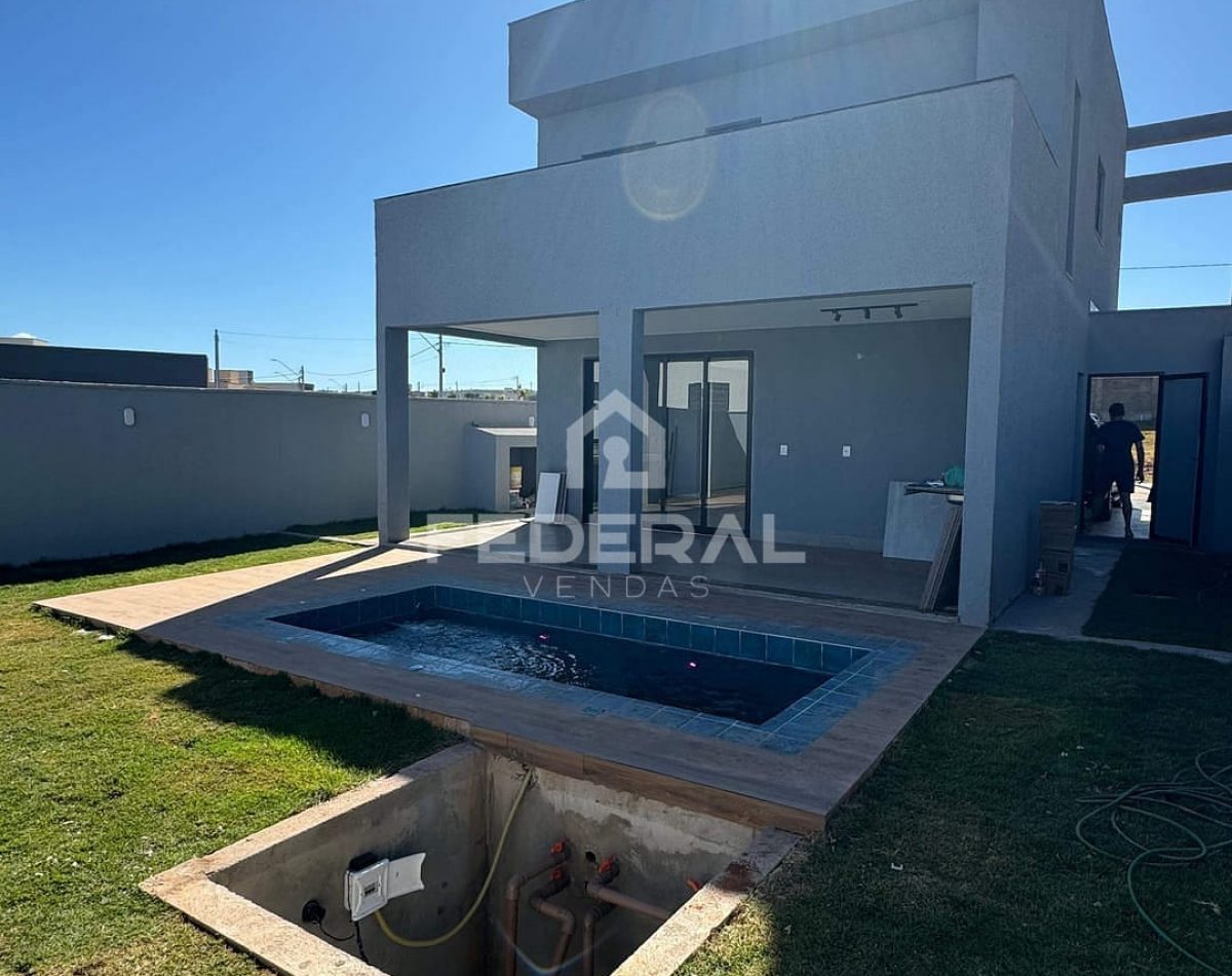 whatsapp-image-2025-03-10-at-18-35-54-41742299766747-3