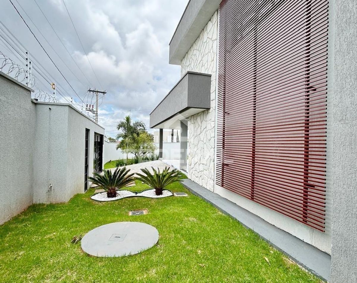 whatsapp-image-2025-03-13-at-09-48-271742298780209-3