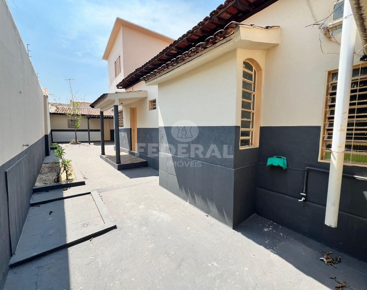 whatsapp-image-2025-10-27-at-08-09-121761652642280-1