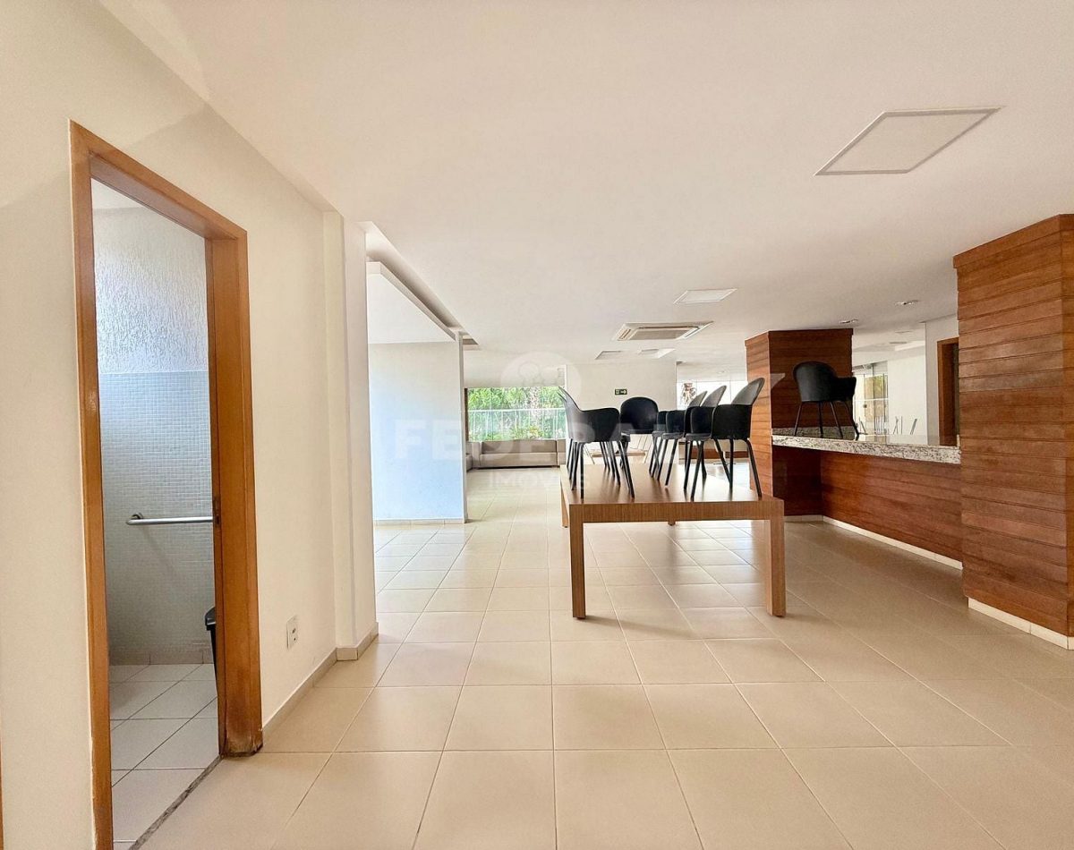 whatsapp-image-2025-12-14-at-18-38-141765748735603